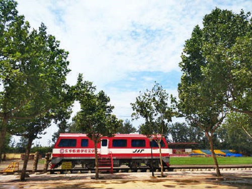 石家莊東華鐵路學(xué)校報(bào)名時(shí)間